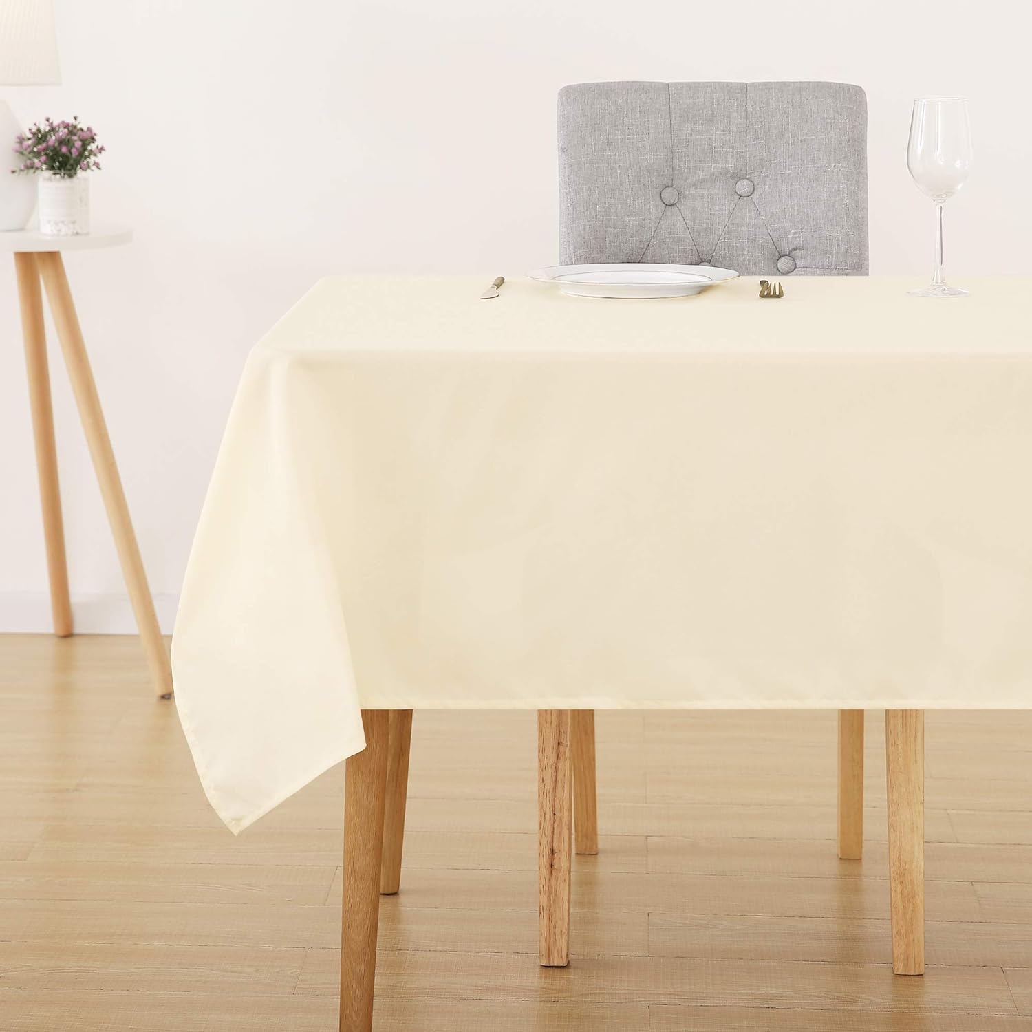 Deconovo Home Decorative Oxford Wipeable Tablecloth Rectangle Water Resistant Tablecloth for Kids Table 130x130cm(51x51in) Beige